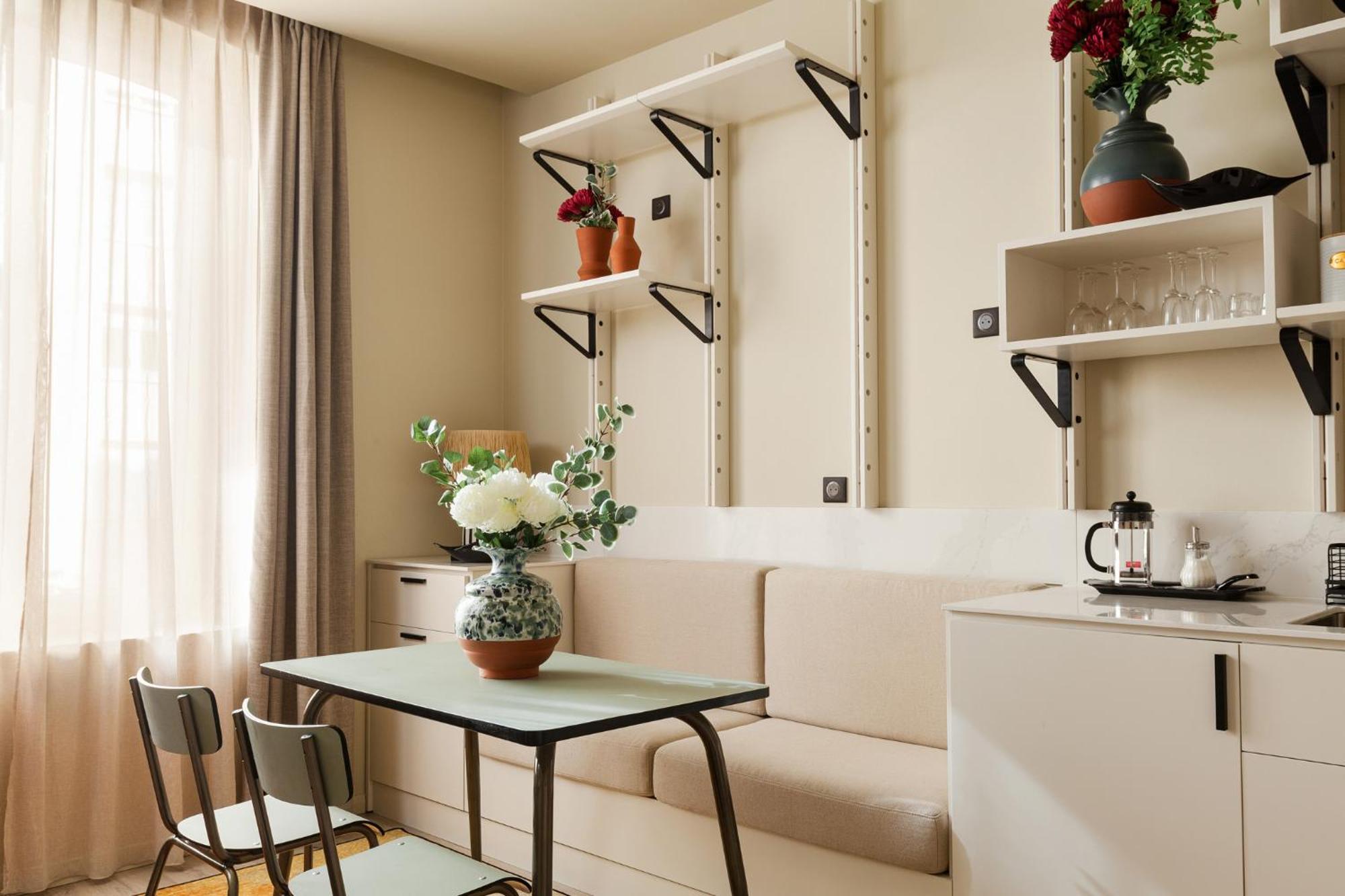 Hotel Gambettes - Entree Autonome, Reception En Ligne - Encore Mieux Limoges Luaran gambar