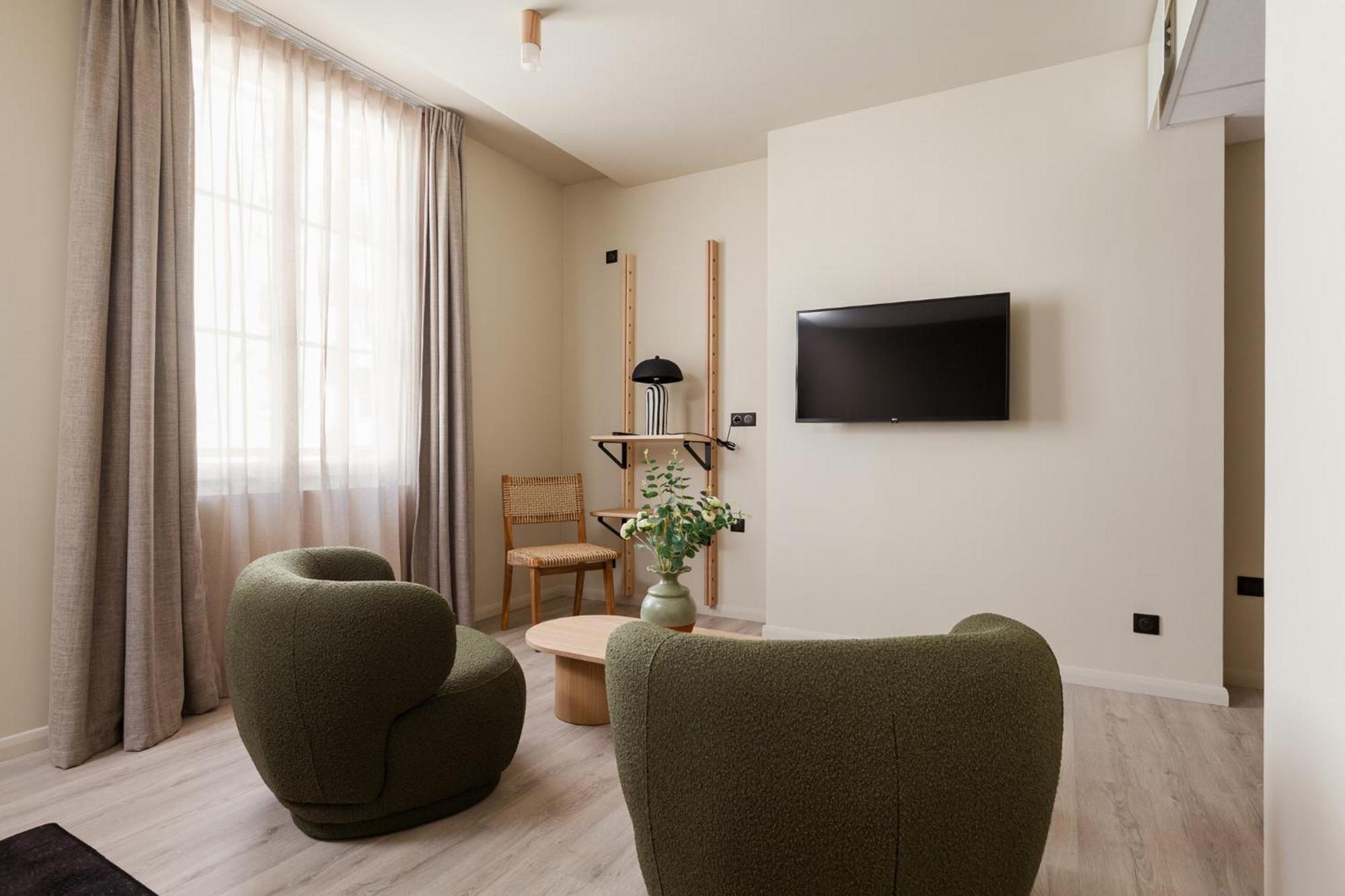 Hotel Gambettes - Entree Autonome, Reception En Ligne - Encore Mieux Limoges Luaran gambar