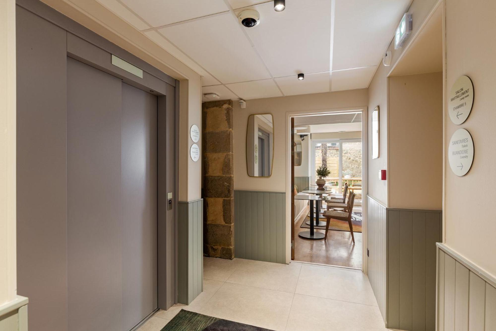 Hotel Gambettes - Entree Autonome, Reception En Ligne - Encore Mieux Limoges Luaran gambar